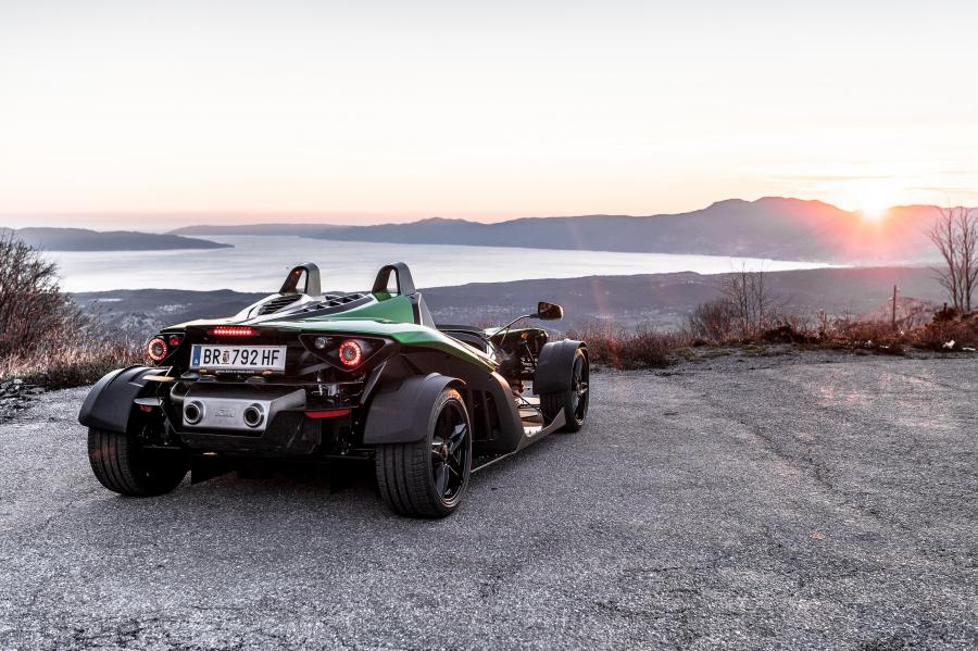  KTM X-Bow R 2016 года  (фото 9 из 20)